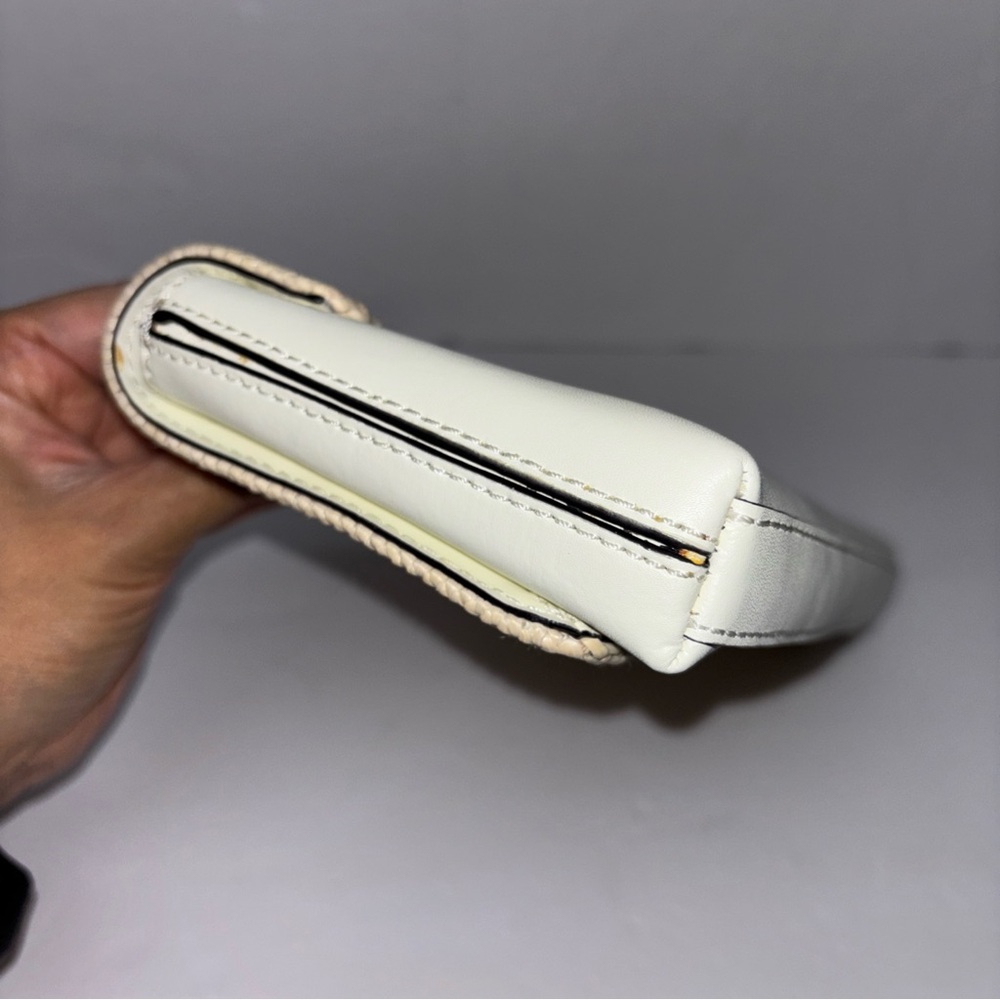 Kate Spade New York Montford Park Straw & White w/ Gold Clutch/Purse - Picture 5 of 15